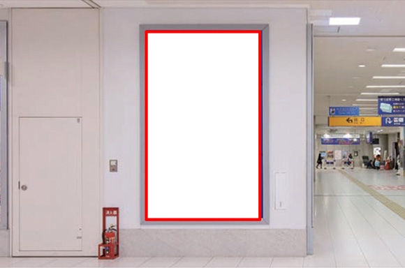 JR九州 鹿児島中央駅60インチ4面マルチ